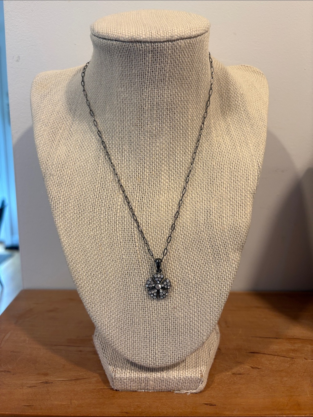 Gunmetal Floral Crystal Pendant Necklace - Women Jewelry